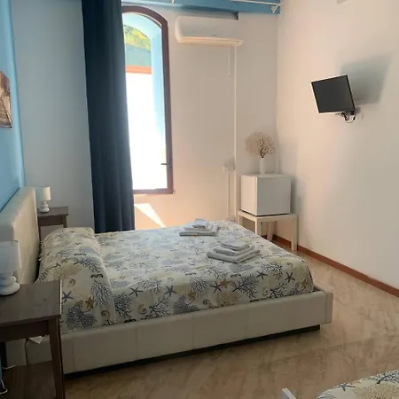 Couette-café Borgomarino's